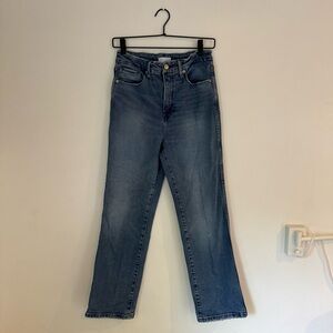 Good American straight leg Jeans in Classic Blue